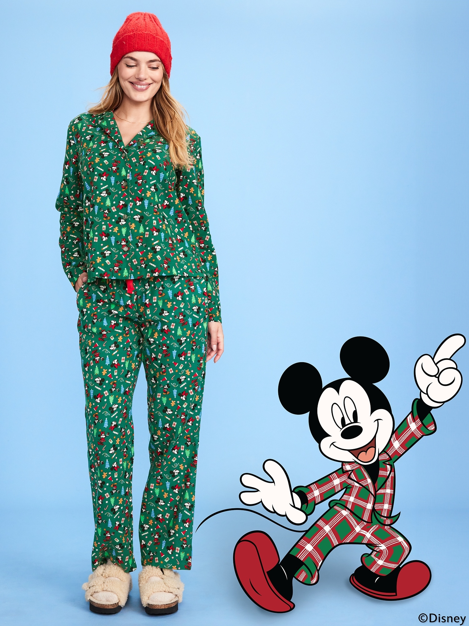 Old Navy x Disney Mickey Mouse & Friends Printed Flannel Pajama Set for Women