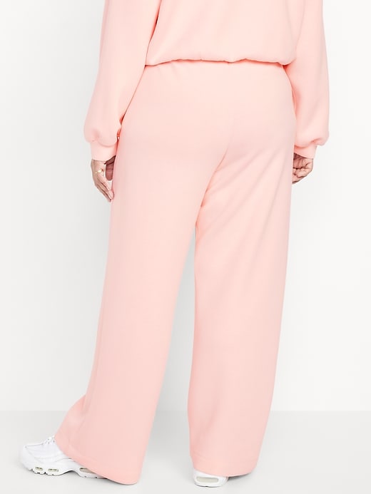 Image number 8 showing, High-Waisted Bounce Fleece Wide-Leg Sweatpants