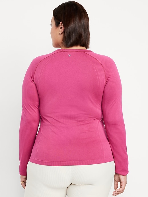 Image number 8 showing, Fluid Seamless Fitted Top