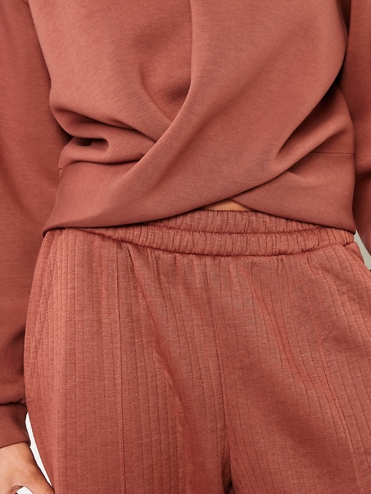 Image number 4 showing, Bounce Fleece Twist-Front Top