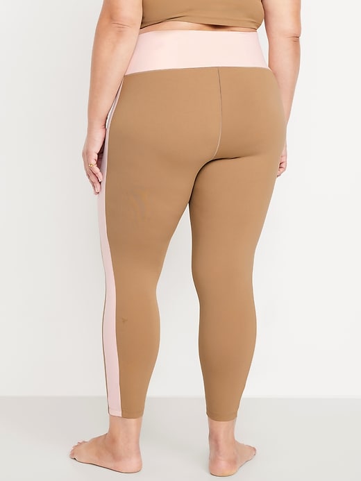 Image number 7 showing, Extra High-Waisted StudioSmooth 7/8 Leggings