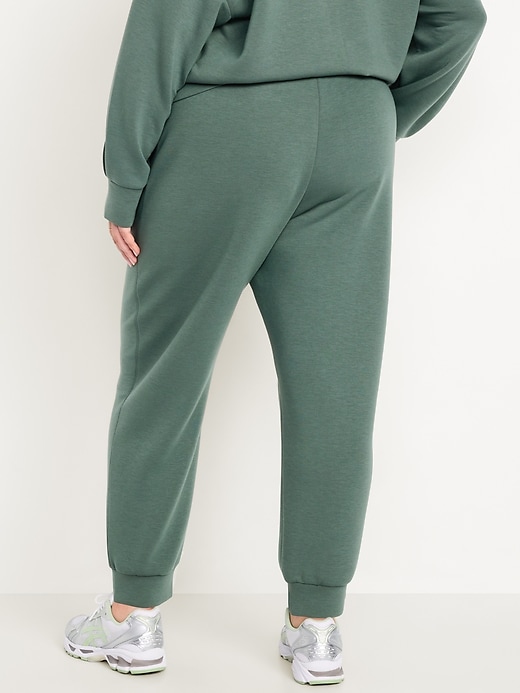 Image number 8 showing, High-Waisted Bounce Fleece Jogger Sweatpants