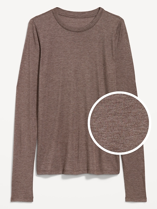 L'image numéro 8 présente T-shirt ultra-enveloppant à manches longues