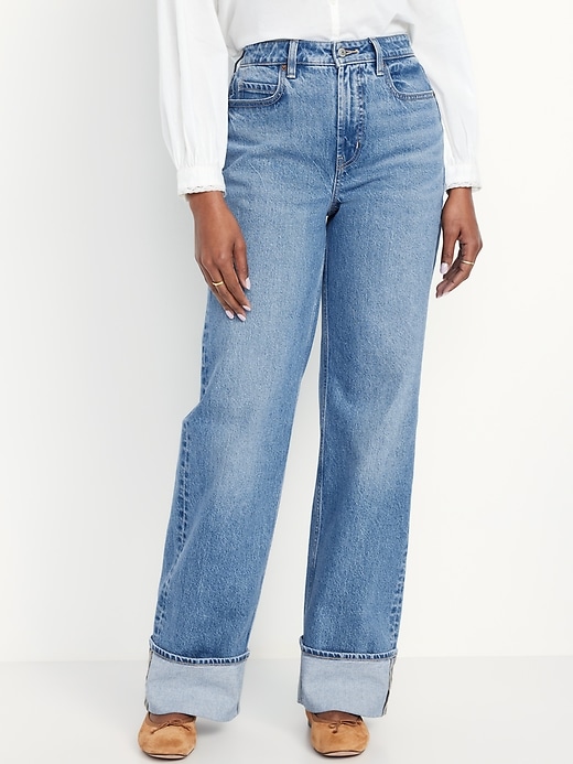 Image number 2 showing, Curvy Extra High-Waisted Cuffed Wide-Leg Jeans