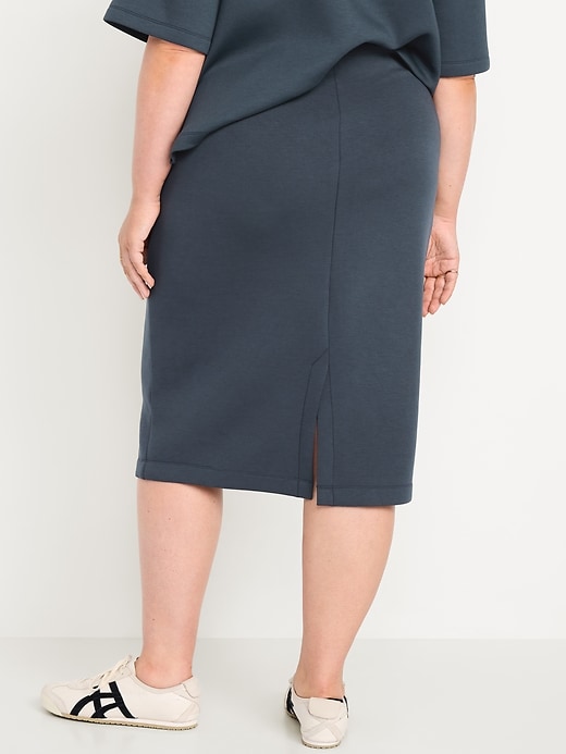 Image number 5 showing, Extra High-Waisted Bounce Fleece Midi Skirt
