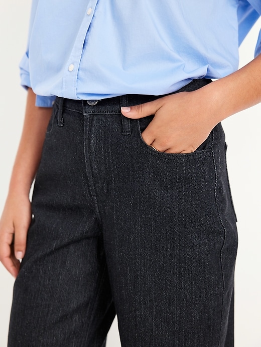 Image number 4 showing, High-Waisted Wow Barrel Ankle Jeans