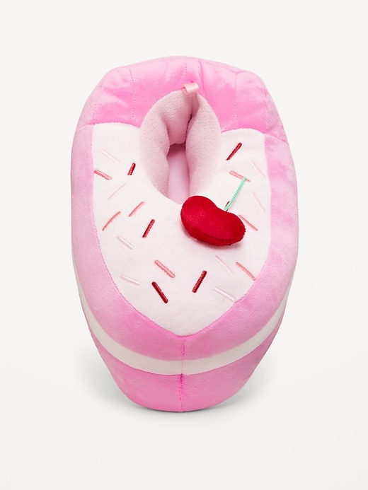 L'image numéro 2 présente Pantoufles en forme de gâteau d’anniversaire pour fille