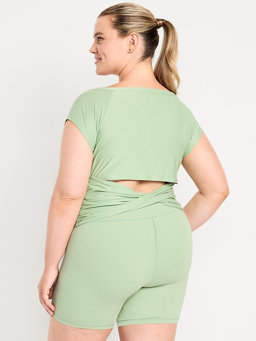 L'image numéro 8 présente Haut de ballet à dos torsadé NuageSport