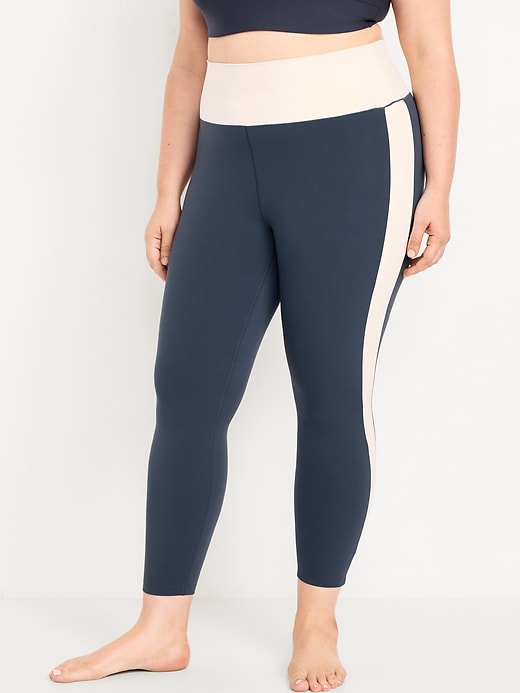 L'image numéro 6 présente Legging StudioSmooth à taille très haute longueur 7/8