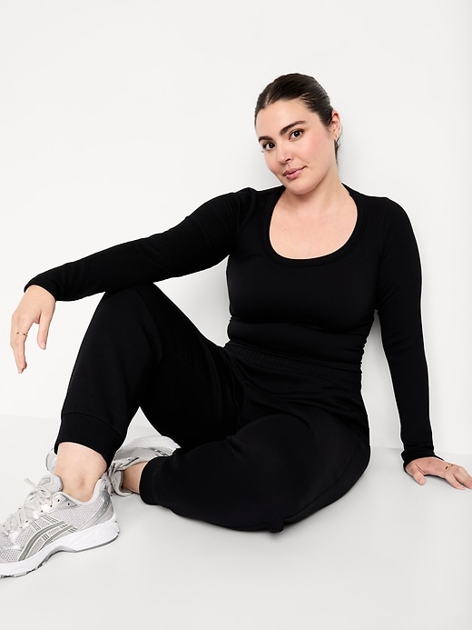 Image number 3 showing, Exhale Seamless Fitted Rib T-Shirt