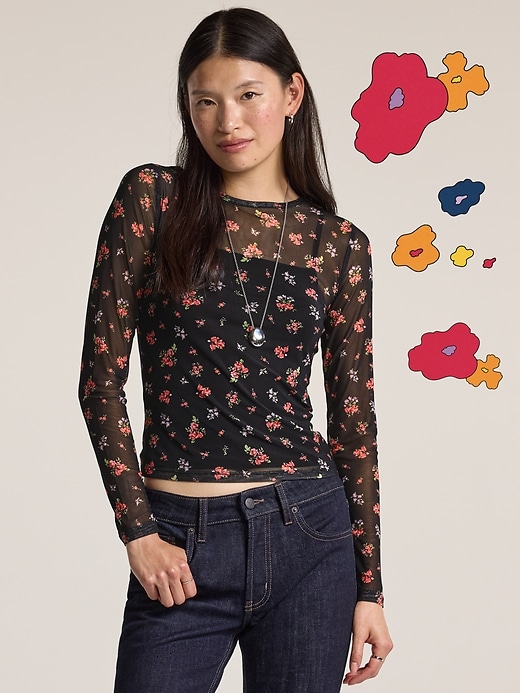 L'image numéro 1 présente Haut diaphane à manches longues Old Navy x Anna Sui