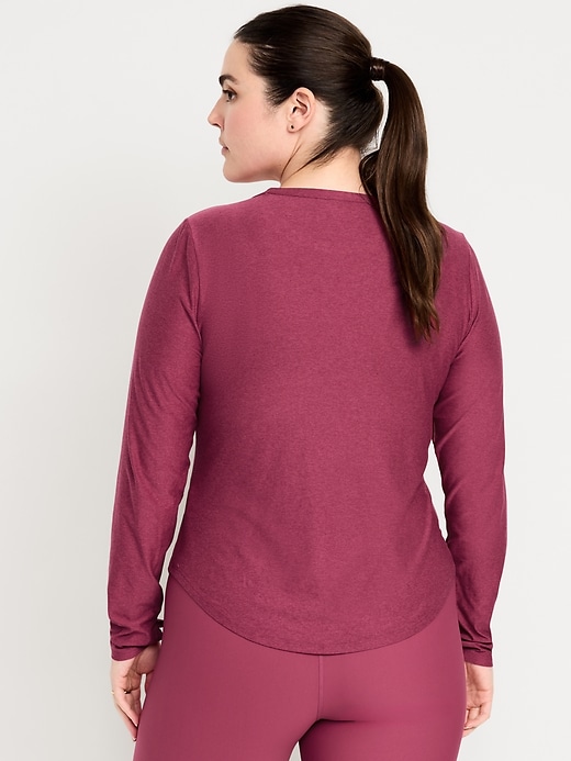 L'image numéro 6 présente Haut de style couche de base NuageSport