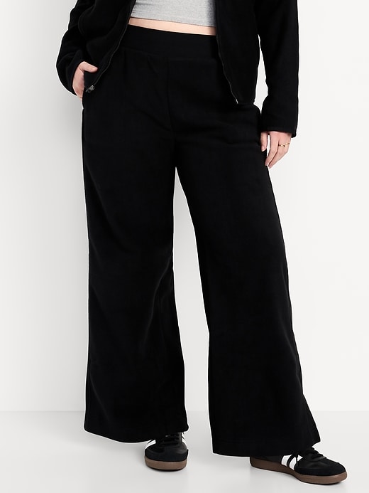 Image number 4 showing, Extra High-Waisted Microfleece Wide-Leg Pants