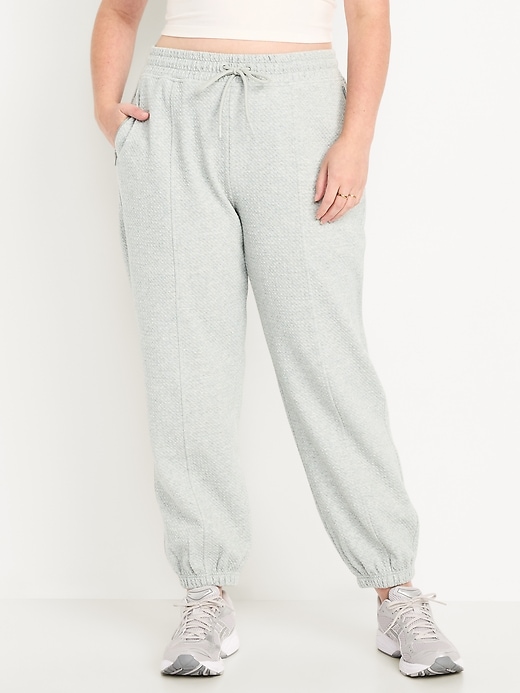 Image number 3 showing, High-Waisted Dynamic Fleece Textured Sweatpants