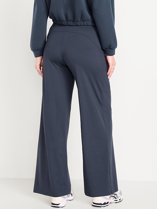 L'image numéro 2 présente Pantalon de tailleur PowerSoft à taille haute