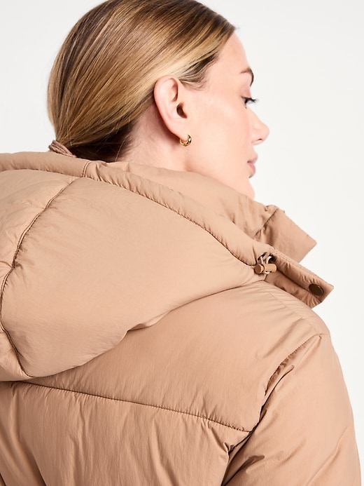 L'image numéro 6 présente Veste rembourrée matelassée longue hydrorésistante
