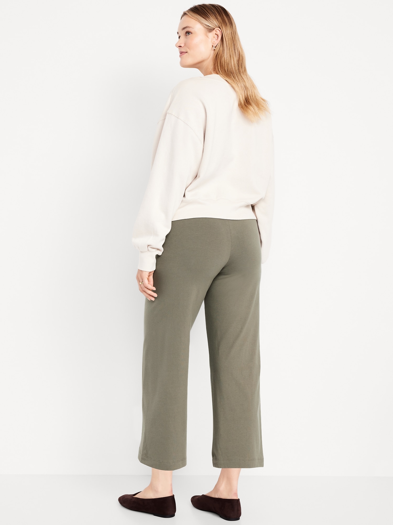 L'image numéro 6 présente Legging à jambe large à taille haute, longueur 3/4