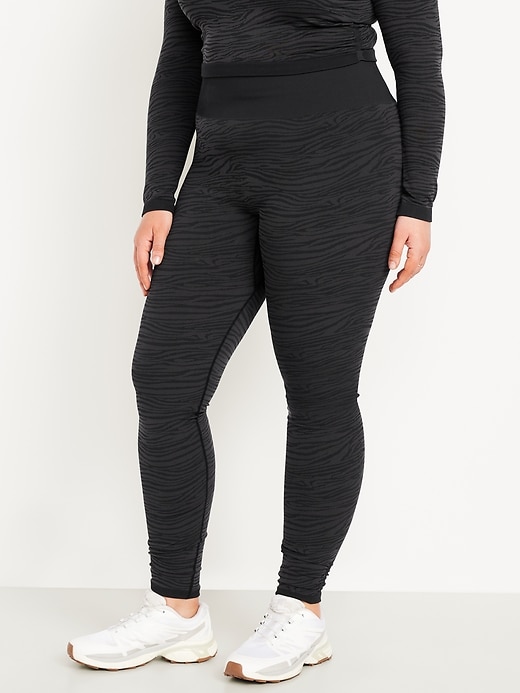 Image number 7 showing, High-Waisted Jacquard Leggings