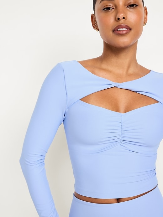 L'image numéro 3 présente Haut PowerSoft à manches longues avec découpe