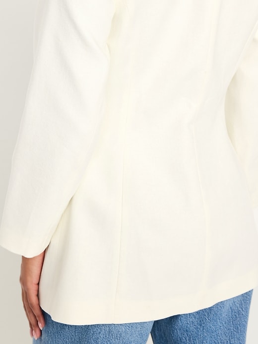 L'image numéro 6 présente Blazer long ajusté