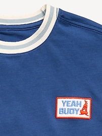 L'image numéro 4 présente T-shirt surdimensionné à manches courtes et à imprimé pour garçon