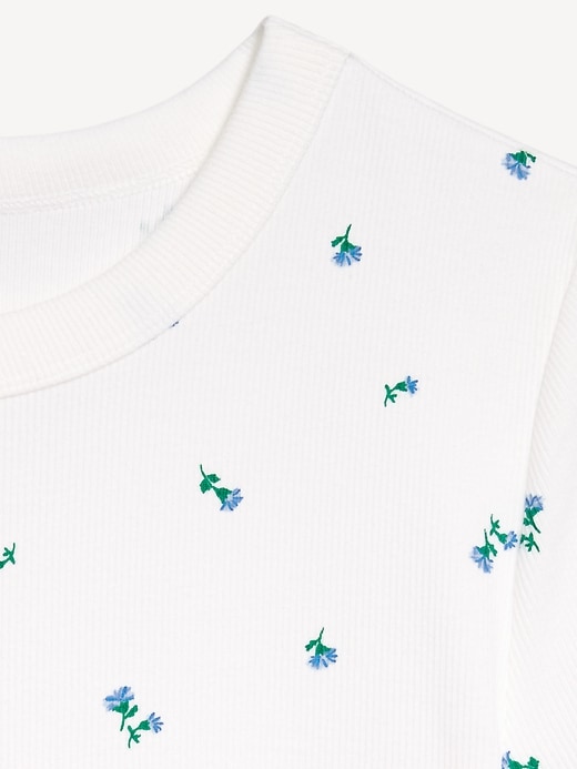 Image number 4 showing, Snug Crop T-Shirt