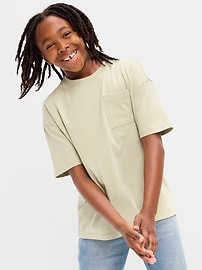 Image number 1 showing, Oversized Short-Sleeve Pocket T-Shirt for Boys