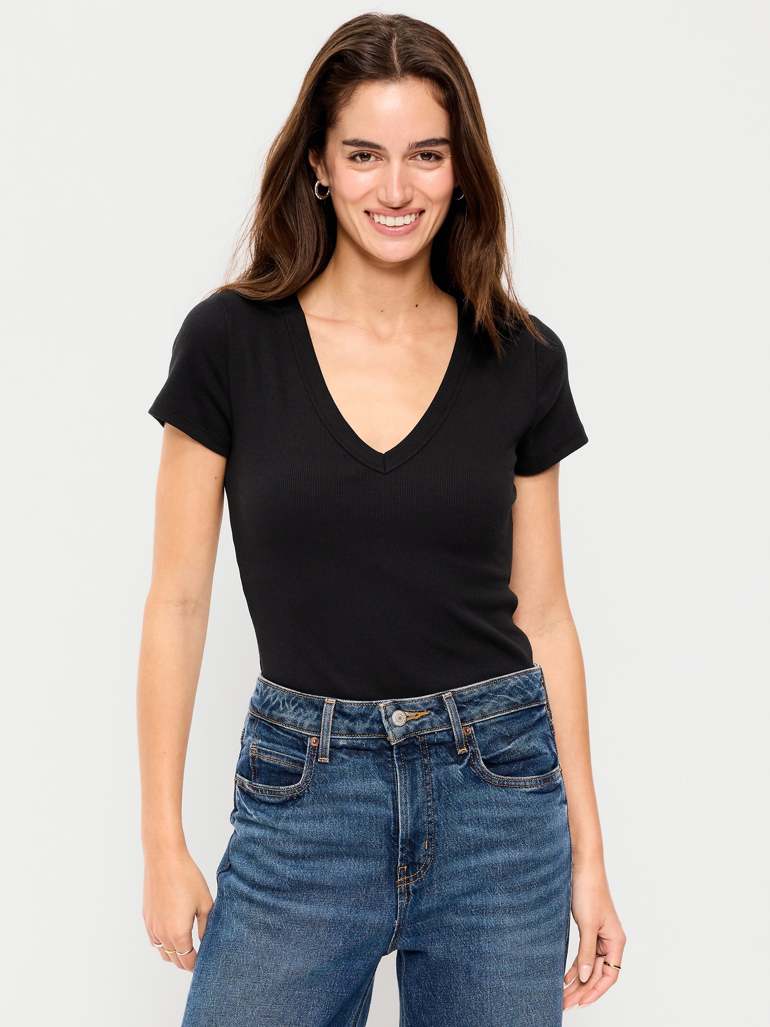 Snug V-Neck Crop T-Shirt