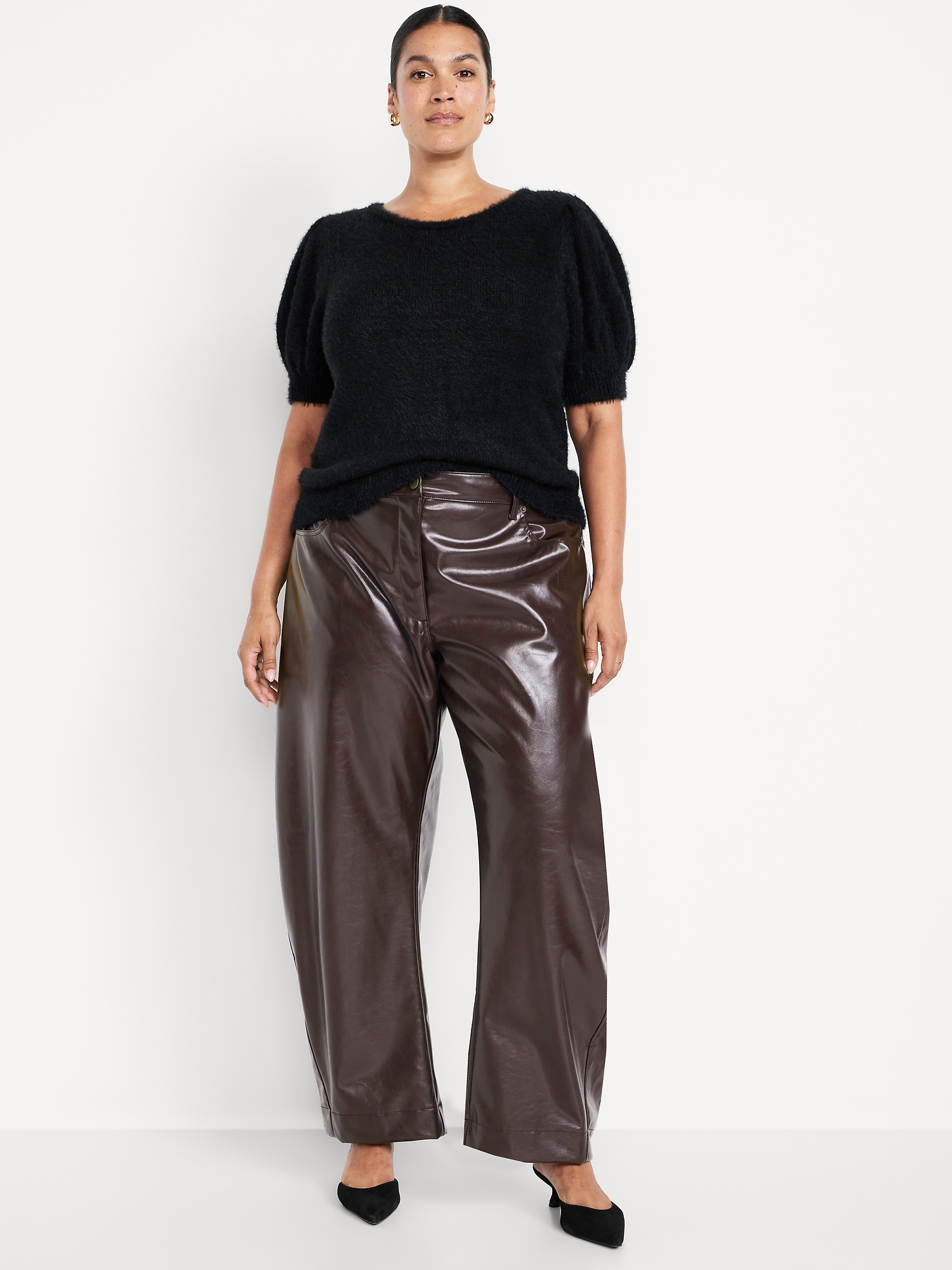 L'image numéro 8 présente Pantalon baril à taille haute en similicuir longueur cheville