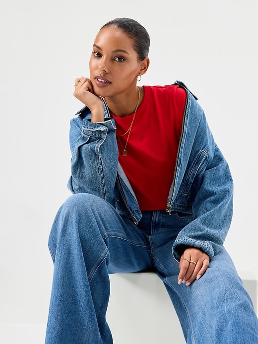 L'image numéro 2 présente T-shirt passe-partout ras du cou