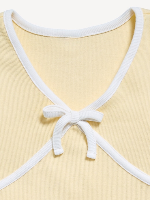 Image number 4 showing, Fitted Short-Sleeve Ribbed Bow Top for Girls