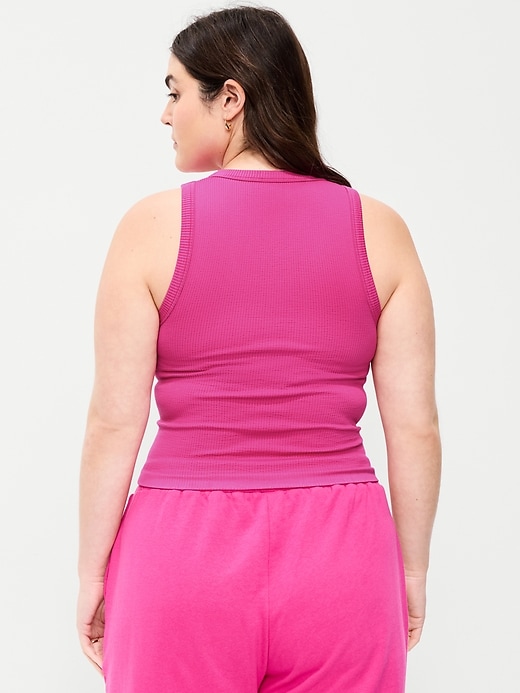 L'image numéro 6 présente Camisole côtelée ajustée Zénitude sans coutures