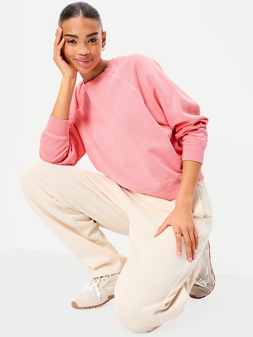 Image number 3 showing, Oversized Raglan Sweatshirt