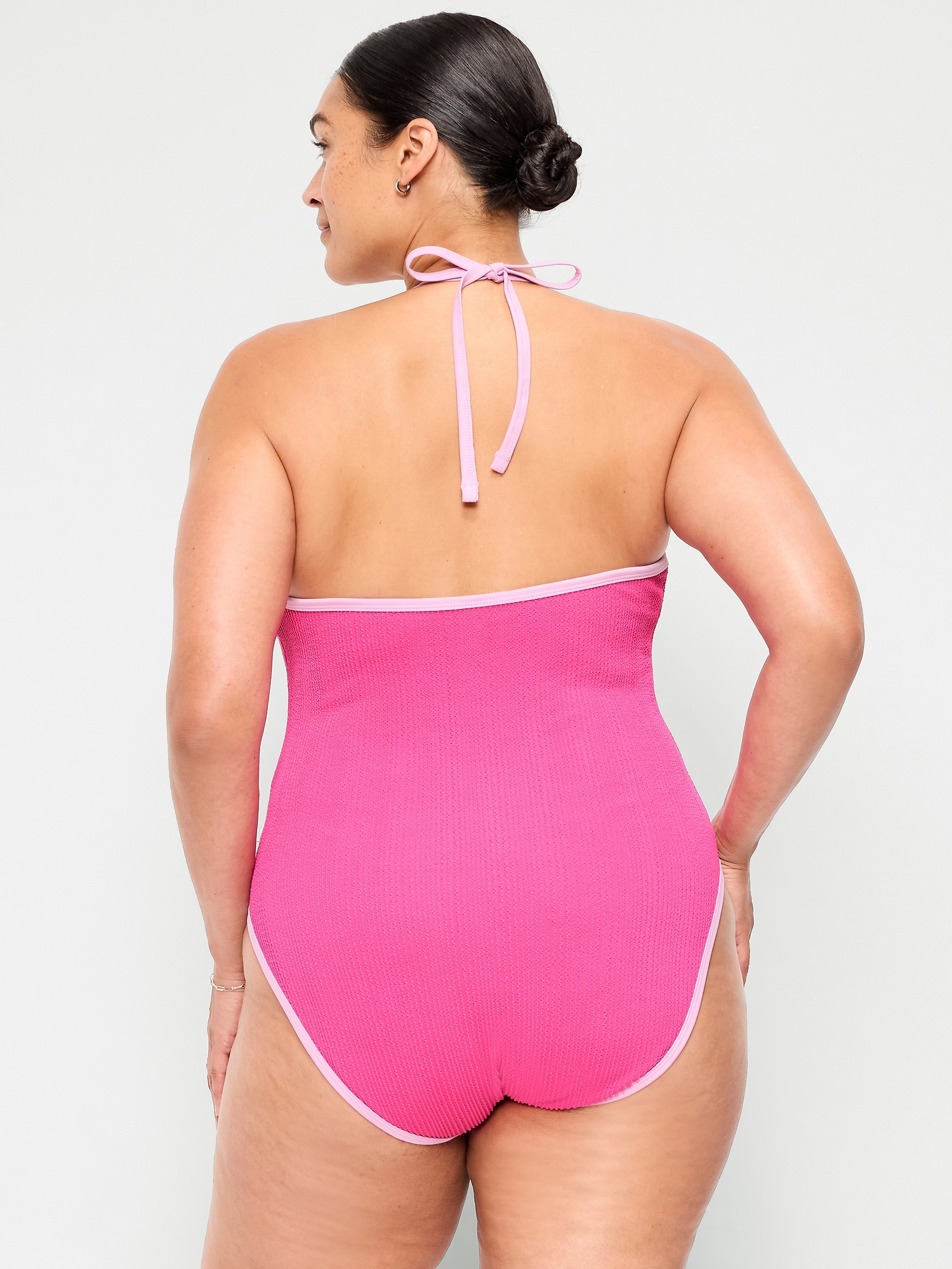 Ribbed V-Neck Halter One-Piece Swimsuit