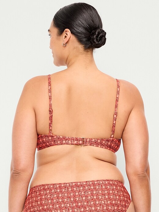 L'image numéro 8 présente Haut de bikini