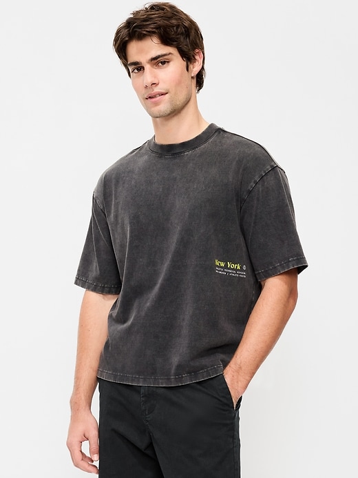 Image number 1 showing, Heavyweight Graphic Cropped T-Shirt