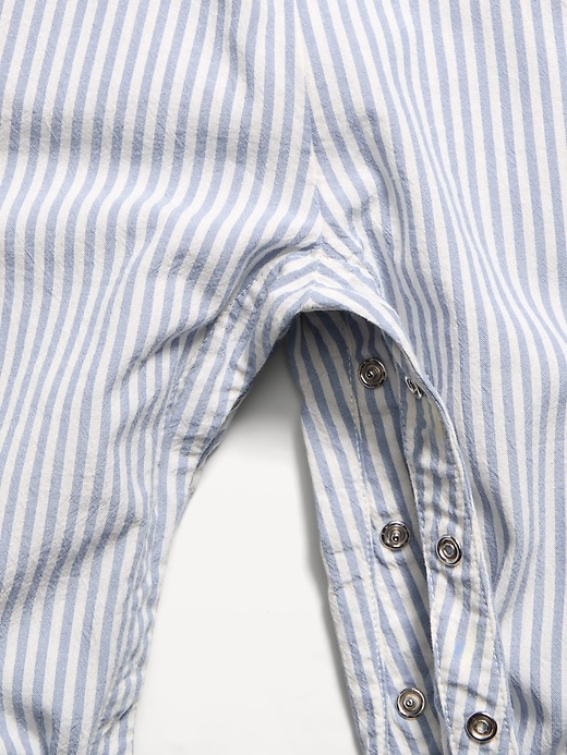 L'image numéro 5 présente Barboteuse une-pièce sans manches à garniture à volants pour bébé