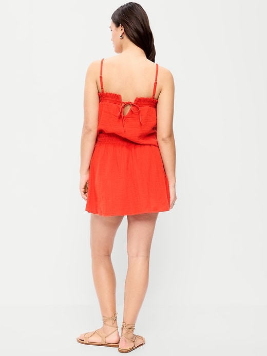 L'image numéro 6 présente Jupe-short courte à taille à volants