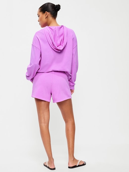 L'image numéro 3 présente Short en coton ouaté à taille très haute, entrejambe de 12,5 cm