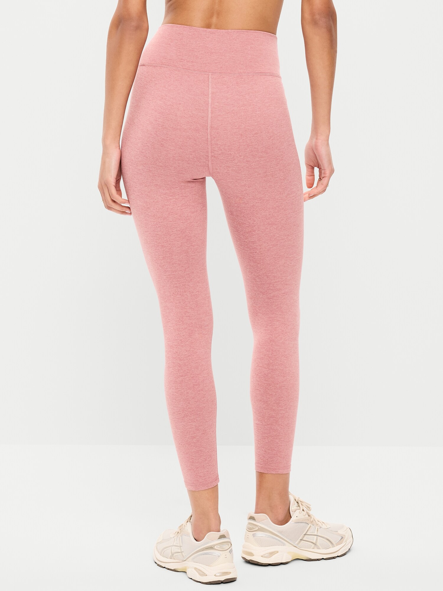 L'image numéro 2 présente Legging NuageConfo à taille très haute longueur 7/8