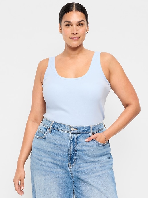 L'image numéro 5 présente Camisole Première couche côtelée à encolure dégagée