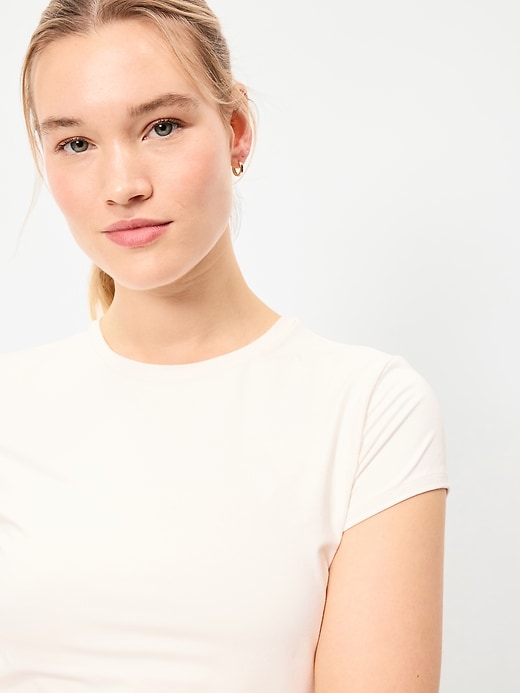 Image number 4 showing, StudioSmooth Short-Sleeve Base Layer Top