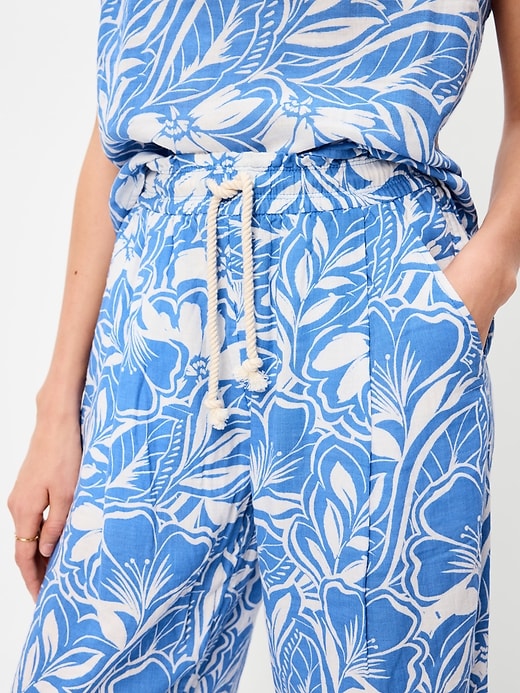 L'image numéro 4 présente Pantalon coupe baril longueur cheville à taille haute