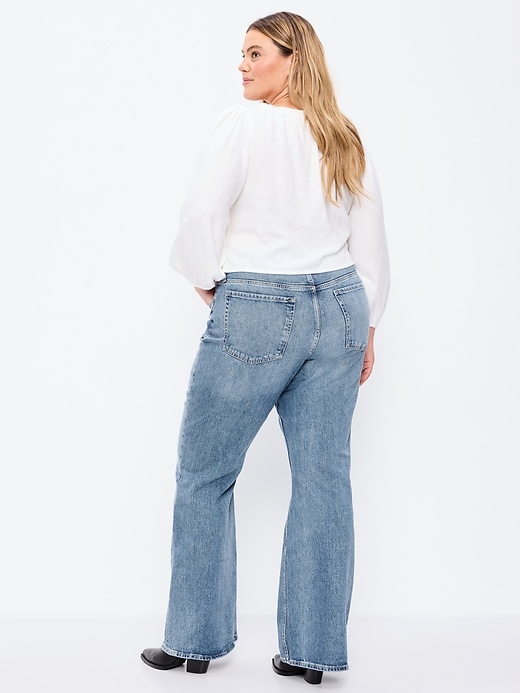 Image number 7 showing, Mid-Rise Loose Boot-Cut Jeans