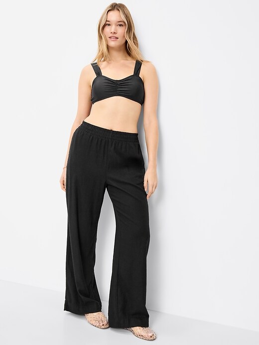 L'image numéro 2 présente Haut de maillot de bain cintré