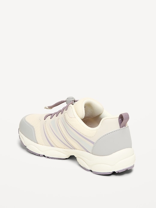 L'image numéro 4 présente Chaussures de sport avec lacets à bâtonnet pour fille