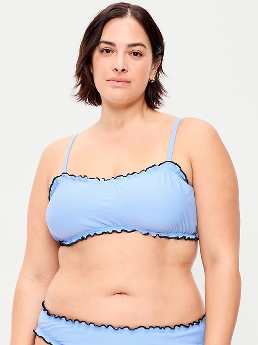 L'image numéro 7 présente Haut de bikini à encolure dégagée