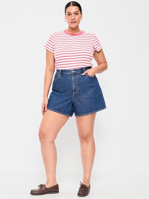 Image number 6 showing, High-Waisted Wow Baggy Jean Shorts -- 5-inch inseam