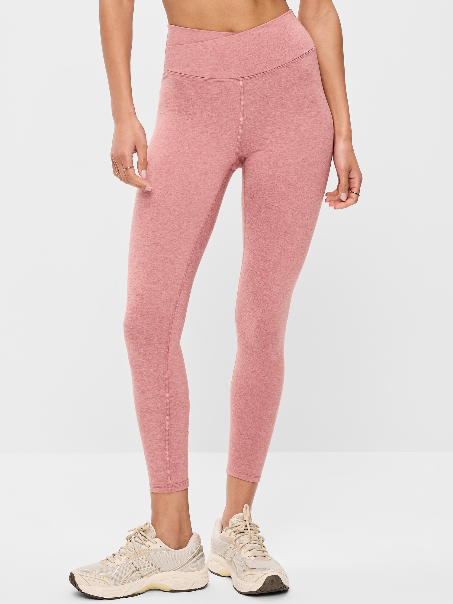 L'image numéro 1 présente Legging NuageConfo à taille très haute longueur 7/8