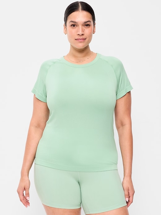 Image number 7 showing, Fluid Seamless Fitted T-Shirt